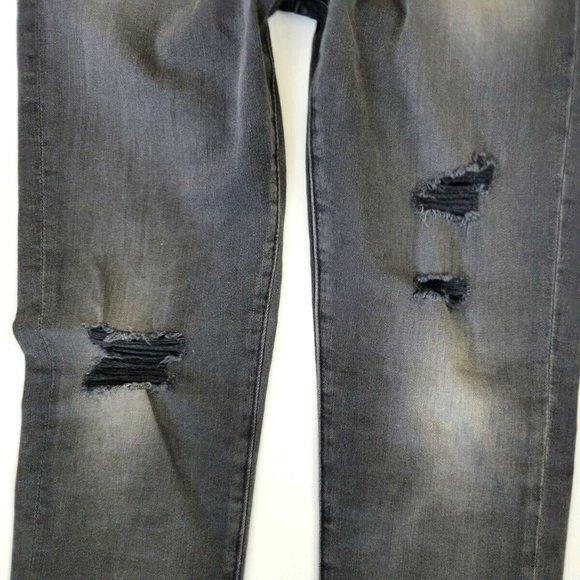 AG Farrah High Rise Skinny Ankle Raw Hem Jean in Eroded Grey Destroyed - Picture 6 of 12